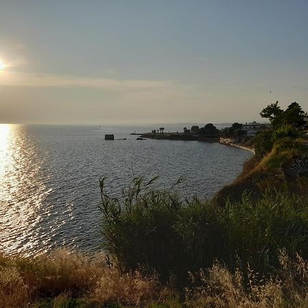 Maisonette Basilissa Nea Poteidaia Buitenkant foto