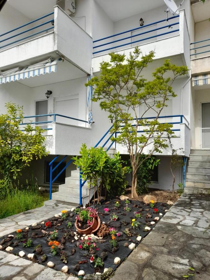 Maisonette Basilissa Nea Poteidaia Buitenkant foto