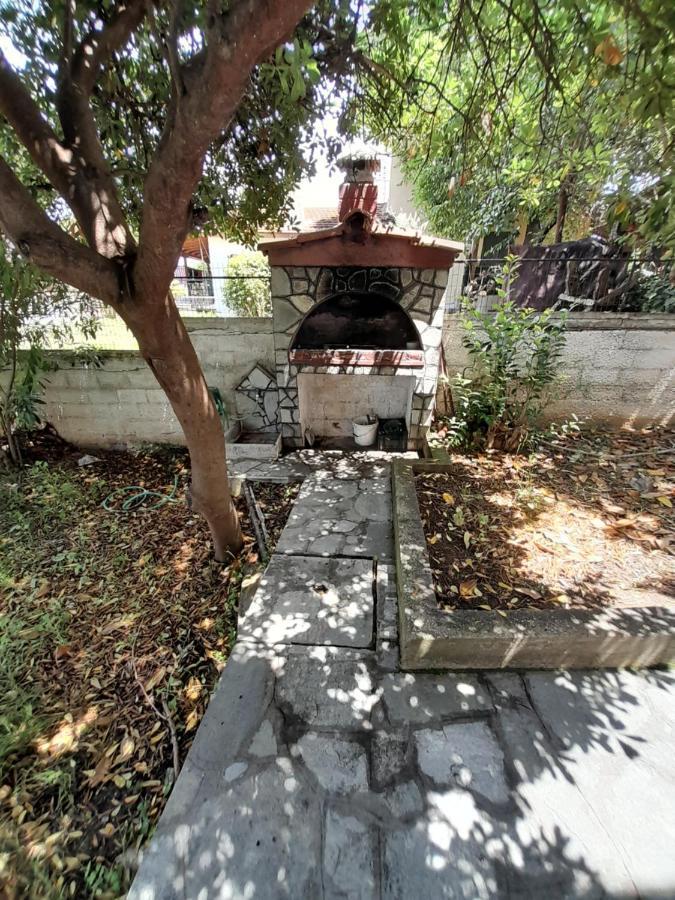 Maisonette Basilissa Nea Poteidaia Buitenkant foto