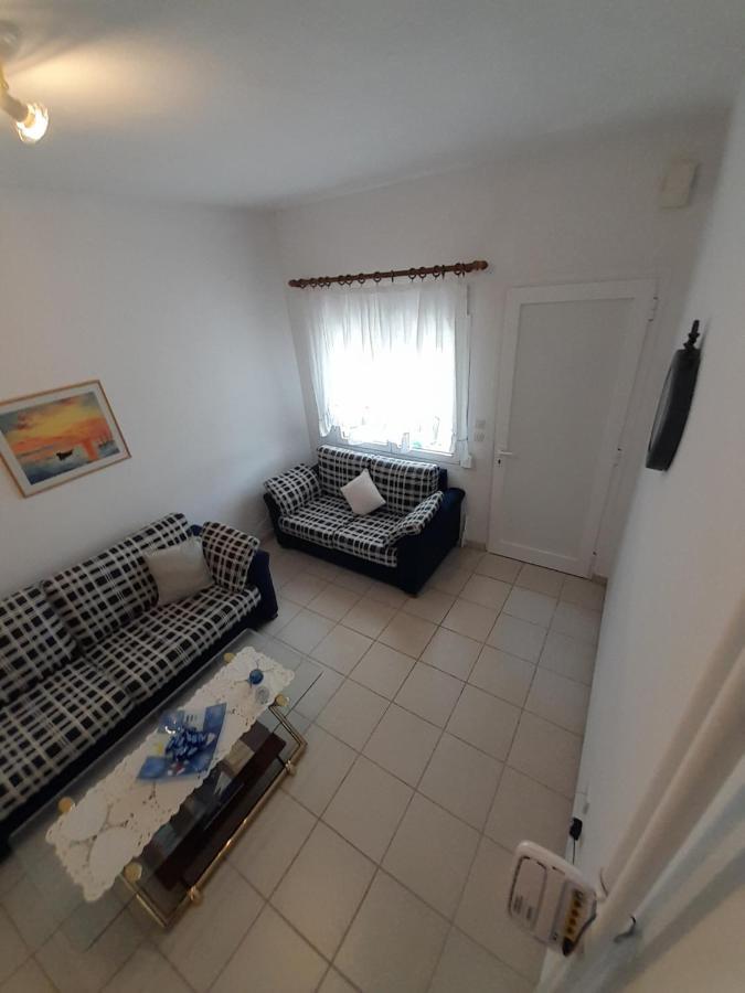 Maisonette Basilissa Nea Poteidaia Buitenkant foto
